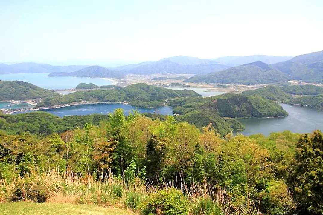 山頂公園から美浜町側