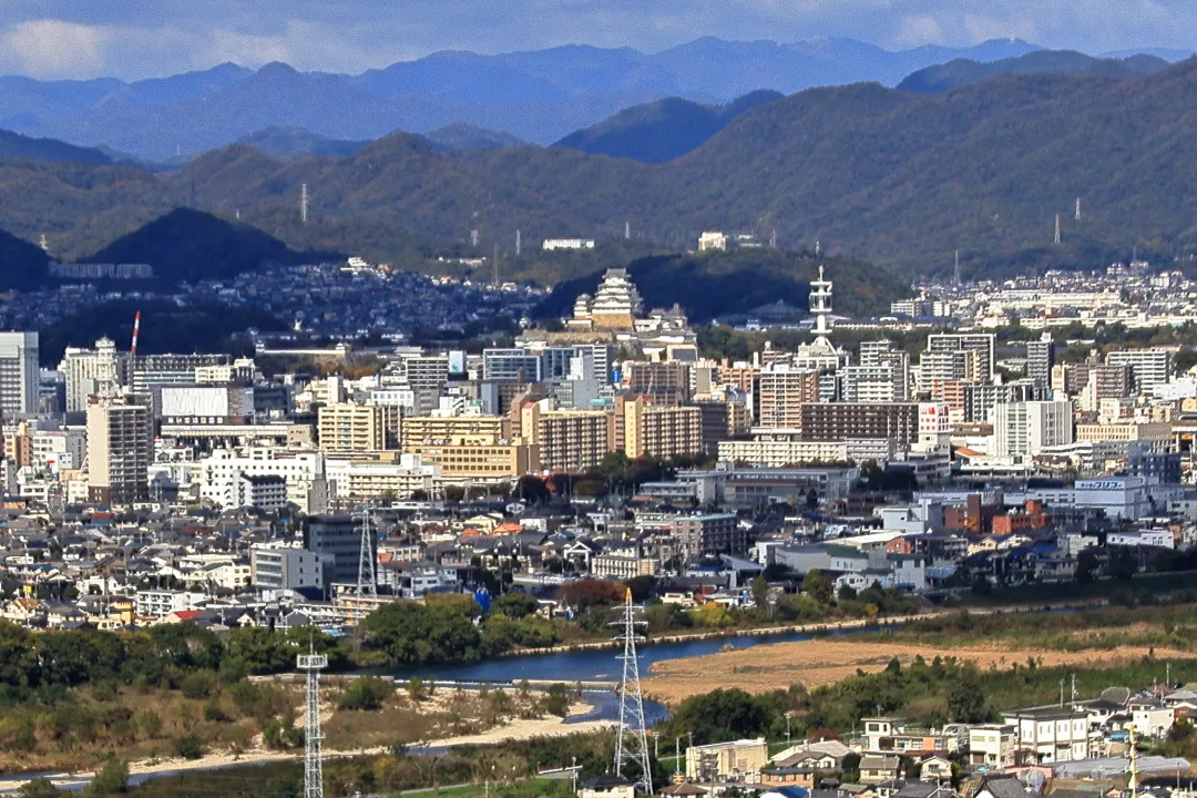 御旅山山頂から姫路城