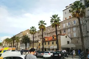 ディオクレティアヌス宮殿城壁