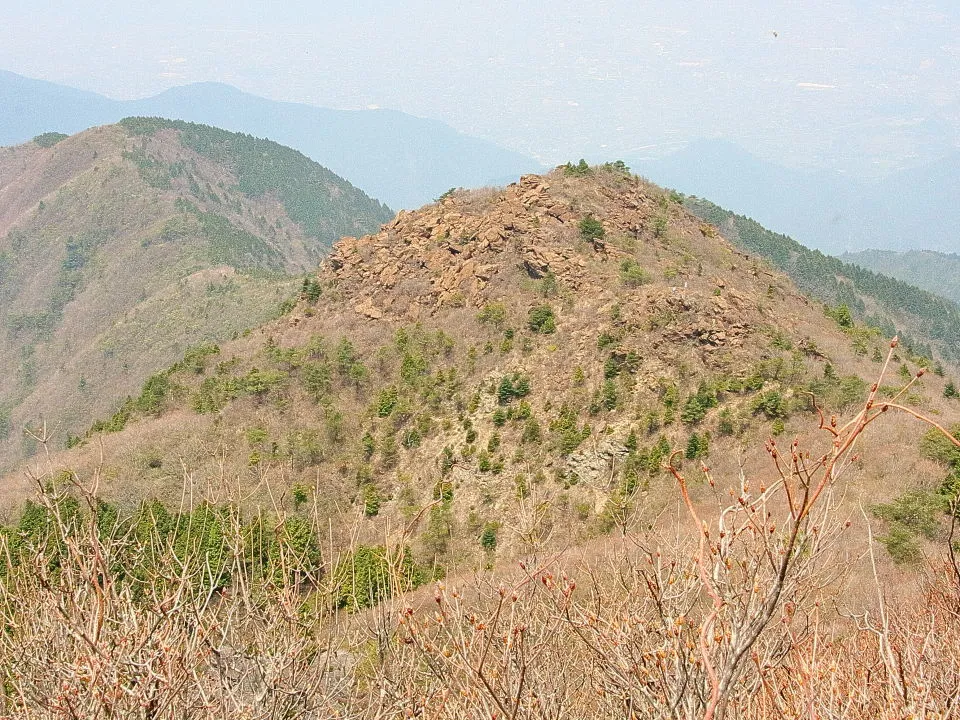 西赤石山→カブト岩