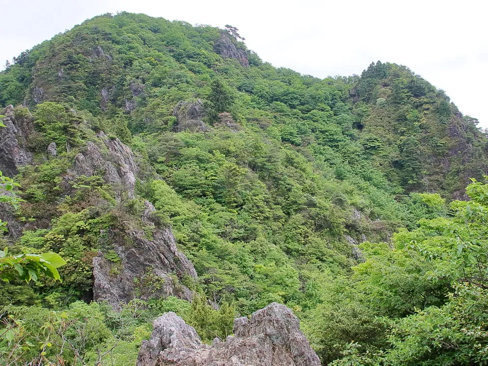 小金ヶ岳への岩稜