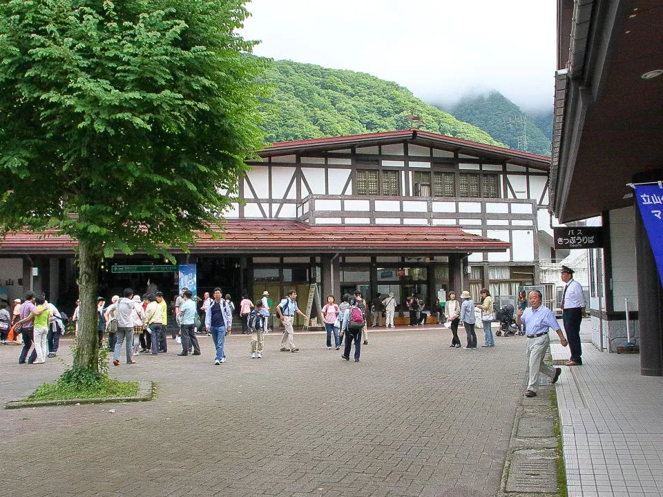 立山ケーブル駅