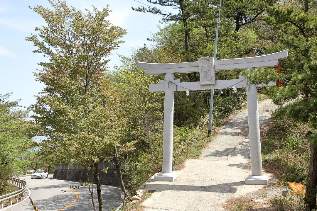 石宝殿鳥居