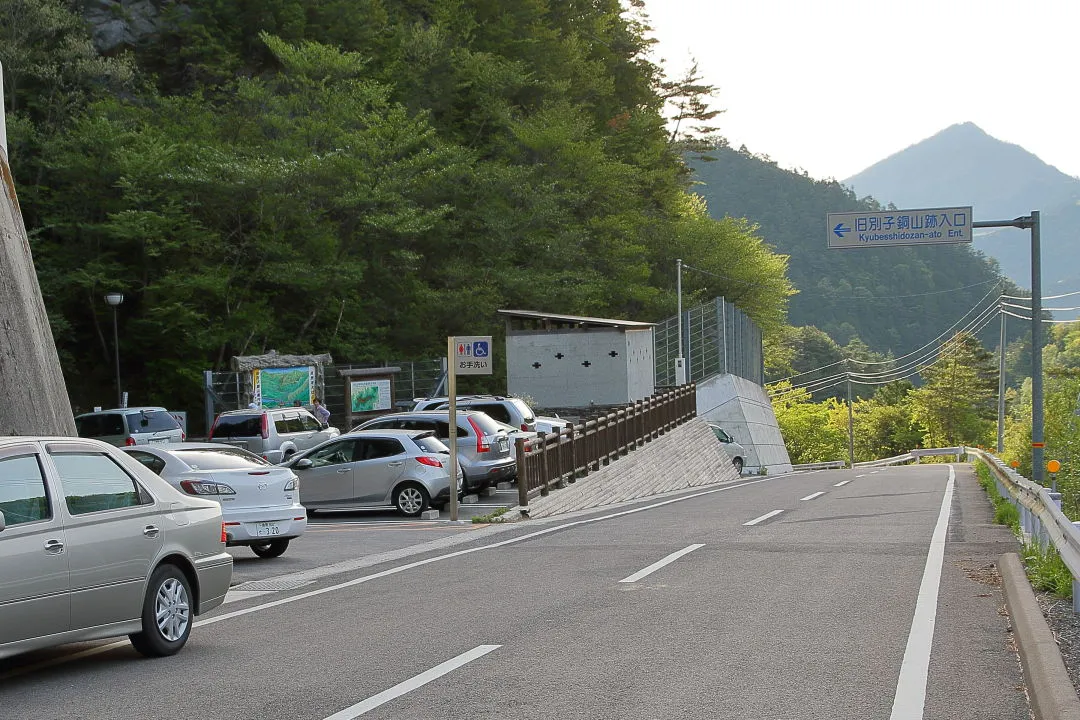 日浦登山口駐車場