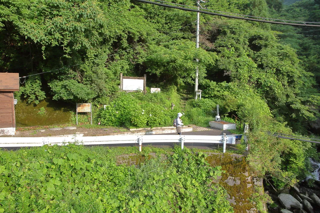 瀬場登山口