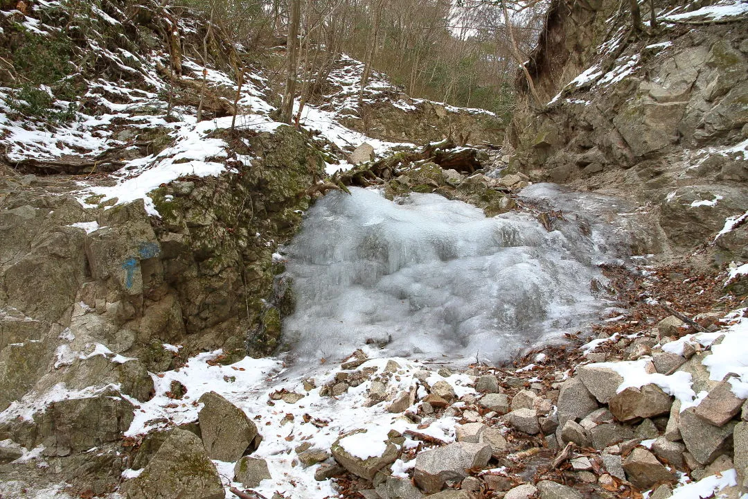 大安相滝への登山道