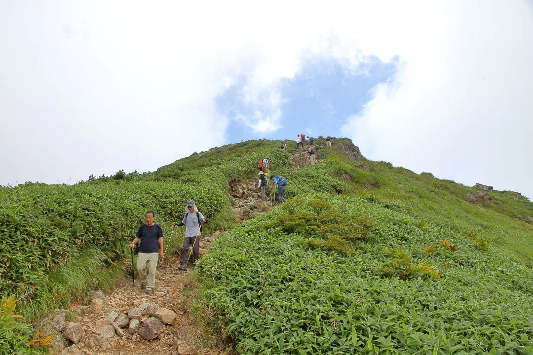 オキの耳への登山道