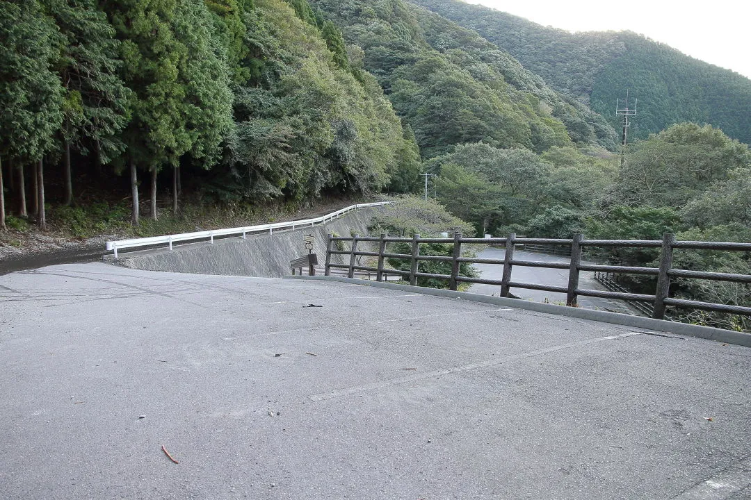 宮妻峡駐車場