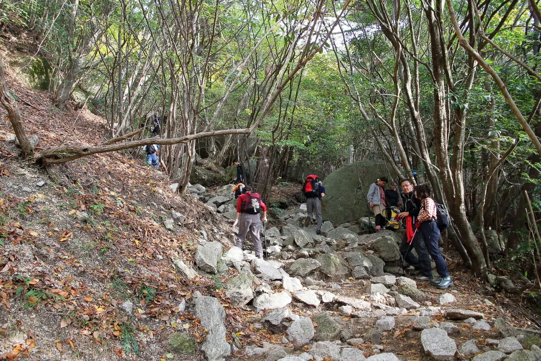 「おばれ岩」近く