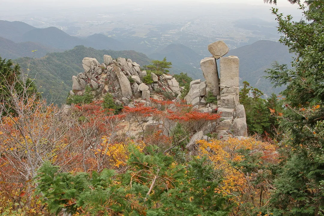 地蔵岩