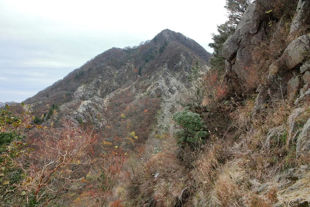 鎌ヶ岳の山頂付近
