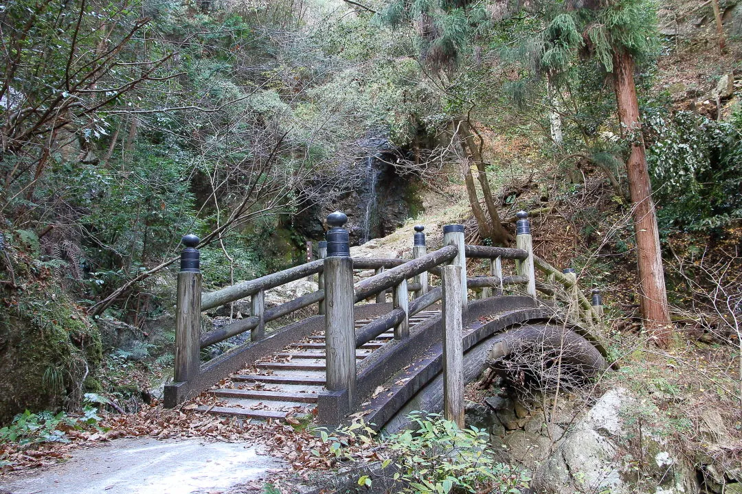 太鼓橋から虹ヶ滝