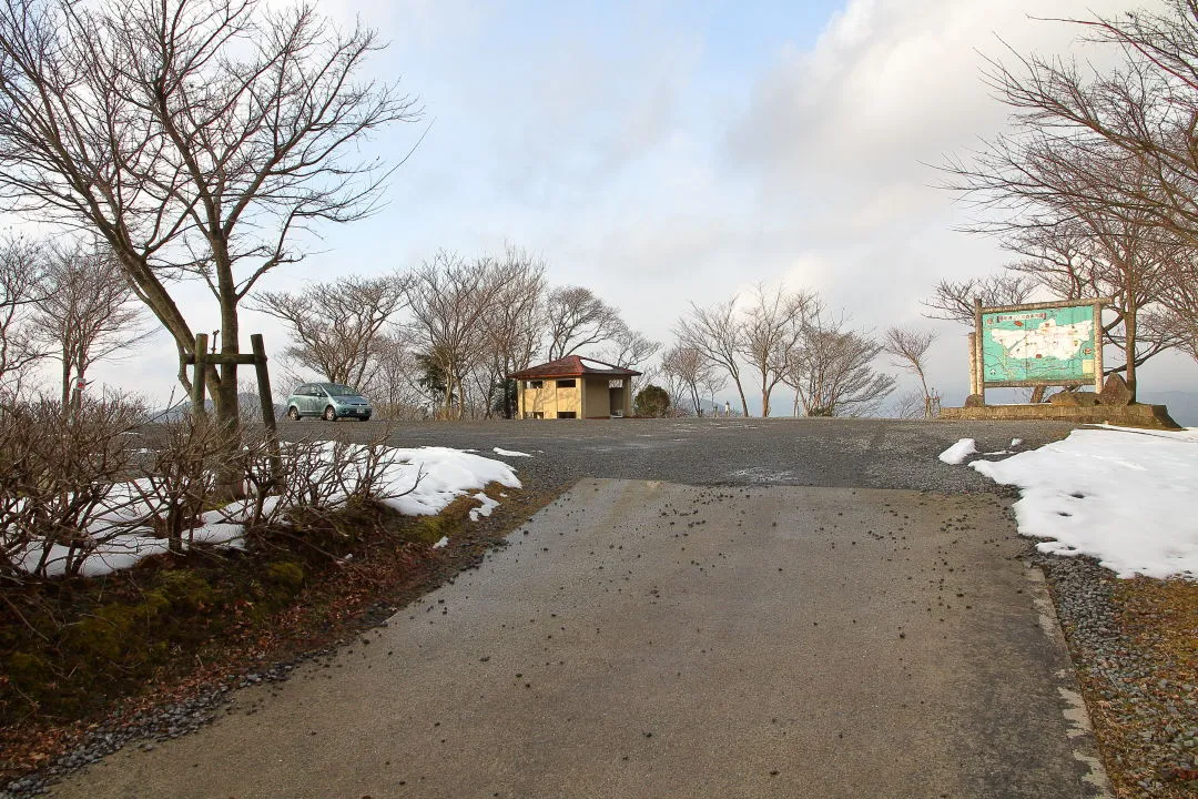 大たわ駐車場