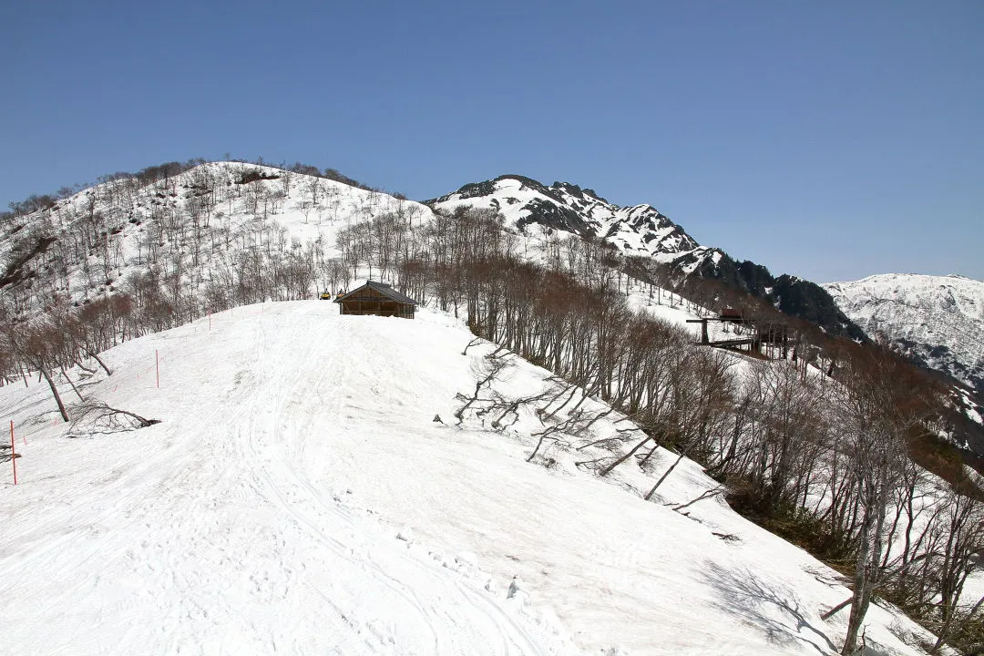 八海山展望台から