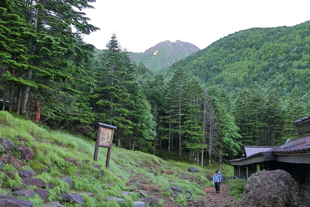 赤岳鉱泉から赤岳