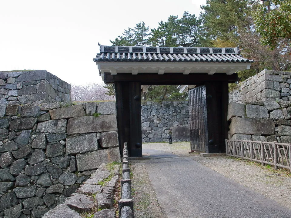 名古屋城　東二之門