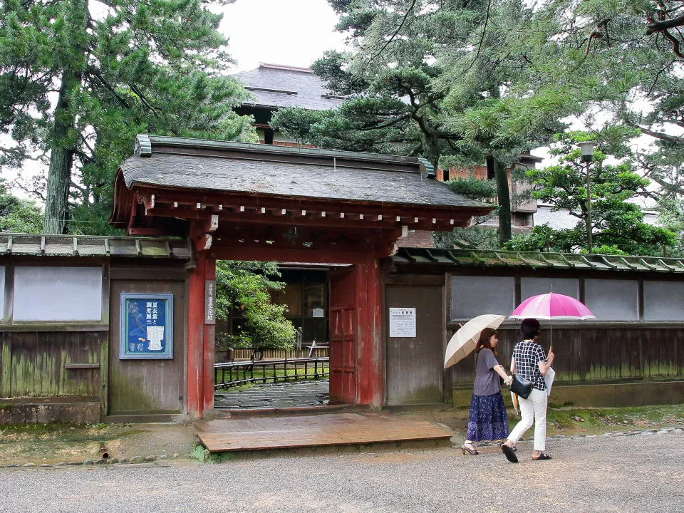 兼六園　成巽閣の門