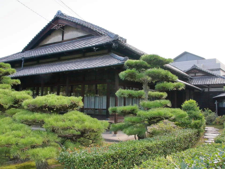 高松城　披雲閣