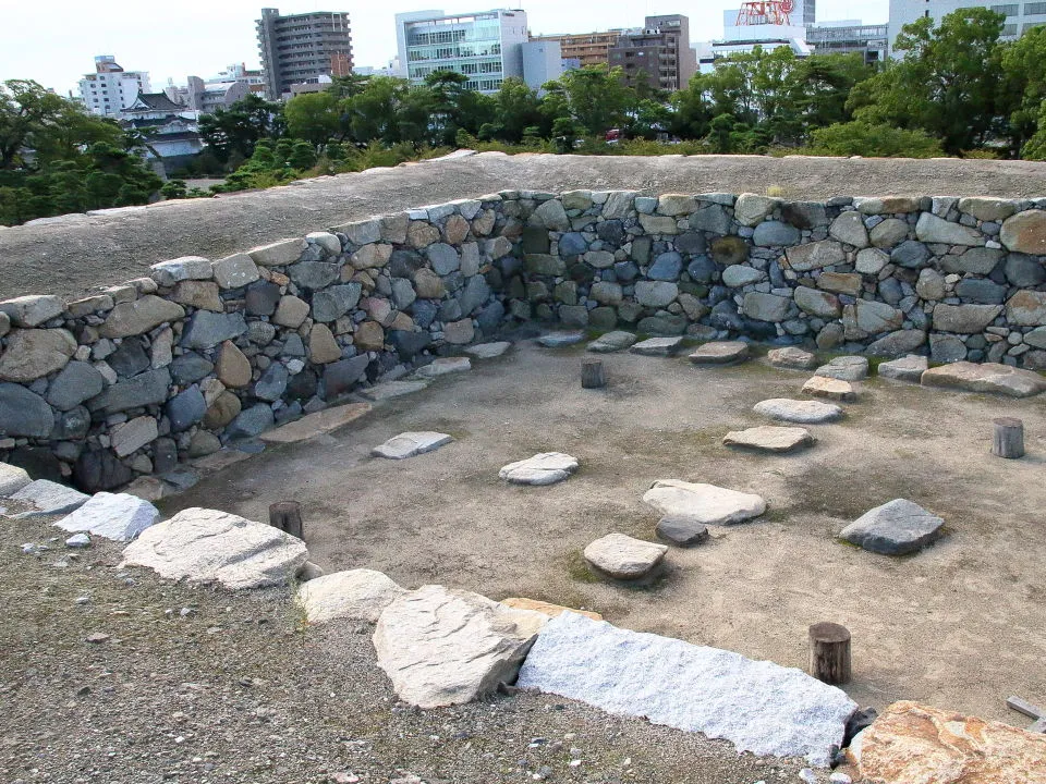 高松城　天守台、天守閣礎石