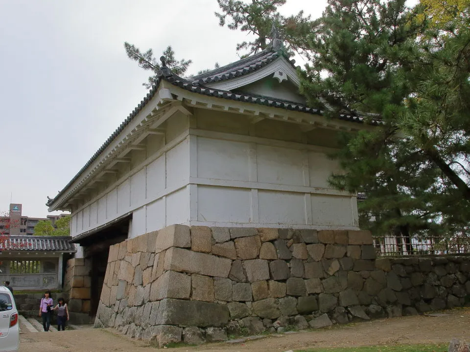 福山城　筋鉄御門