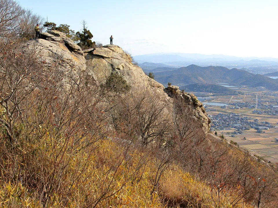 高御位山　山頂の岩場