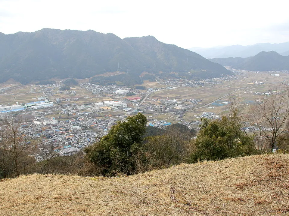 黒井城趾　二ノ丸から