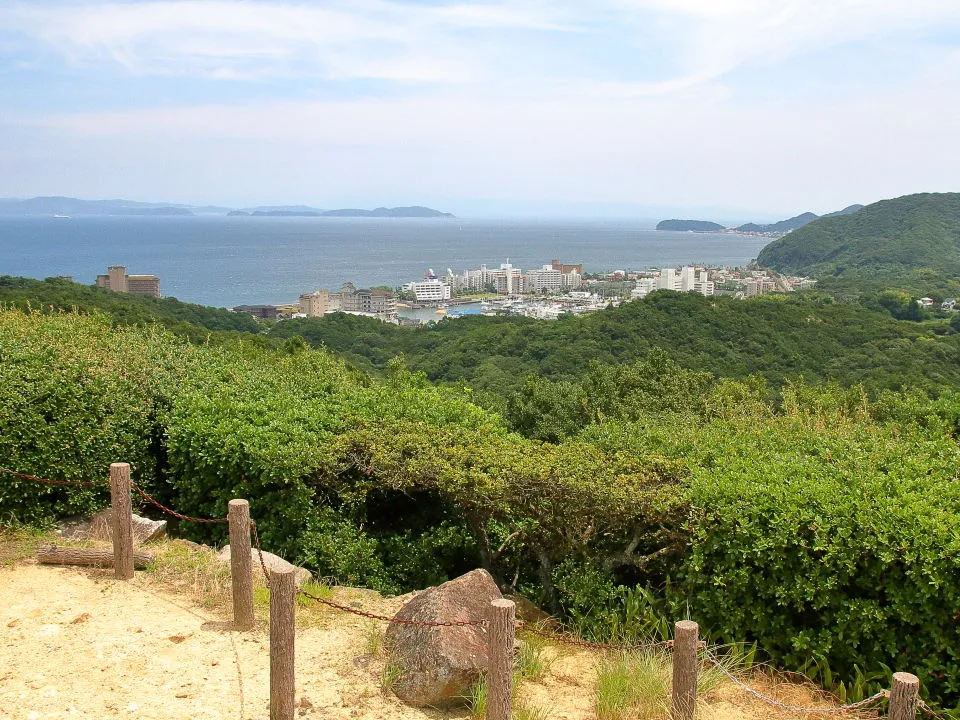 洲本城跡　馬屋跡からの景観