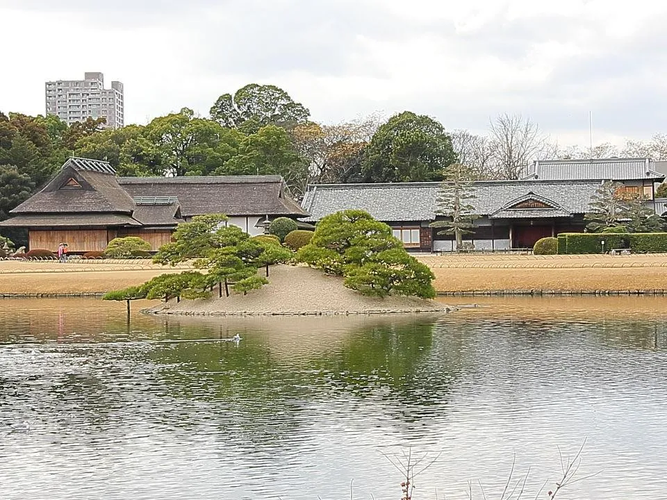 延養亭・鶴鳴館