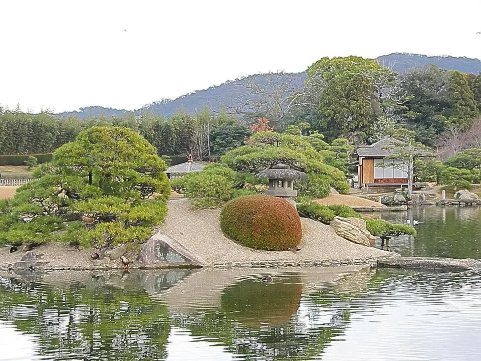 砂利島