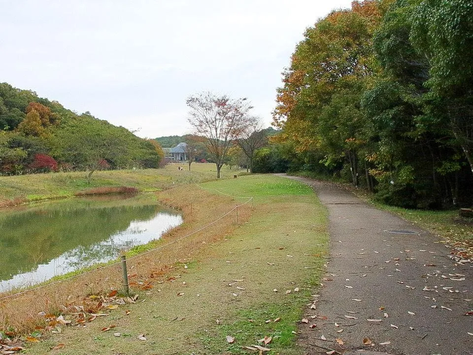 下池から入口方面