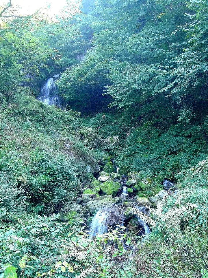 霊仙山　漆ヶ滝